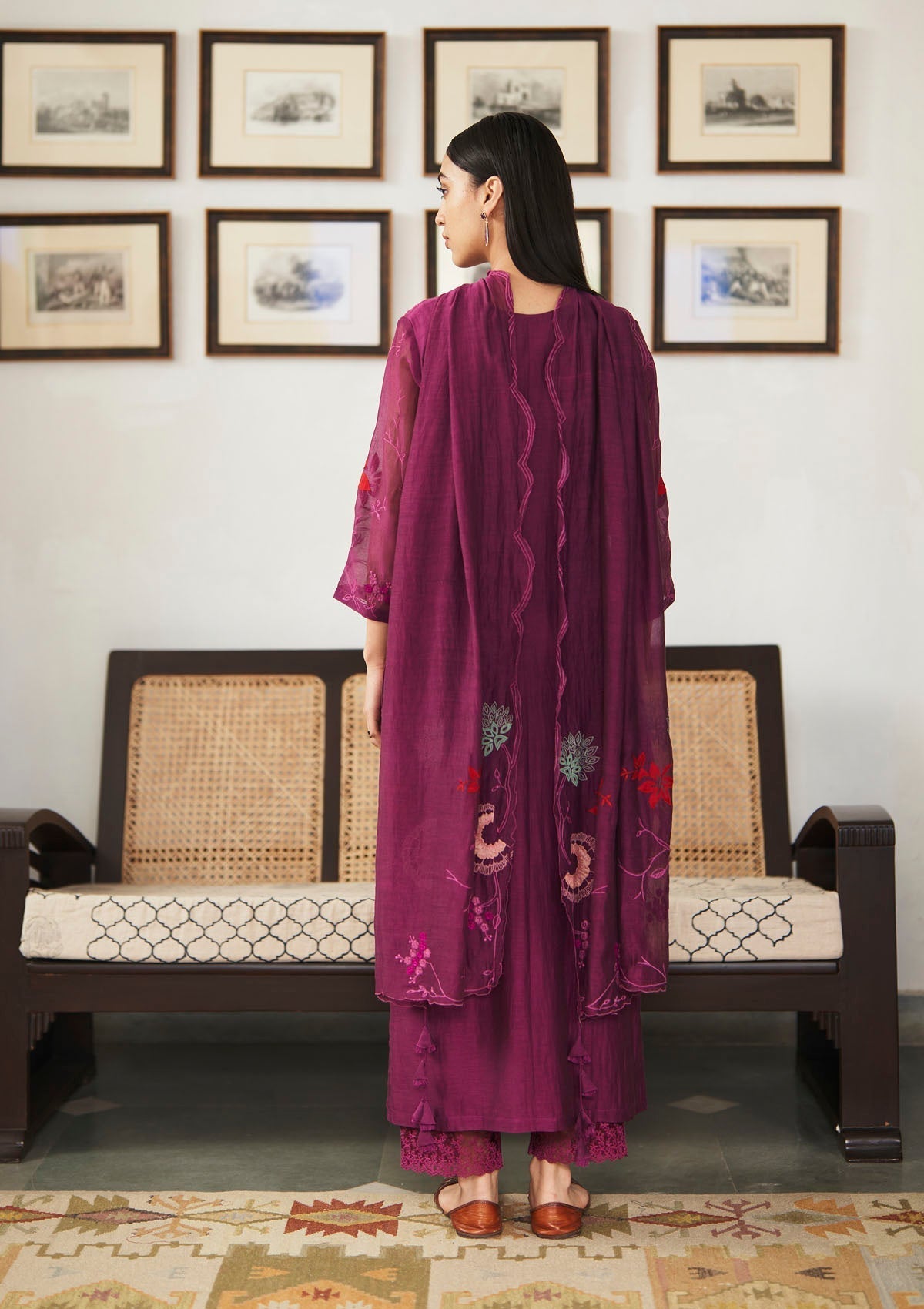 Amethyst Floral Embroidered Kurta Set