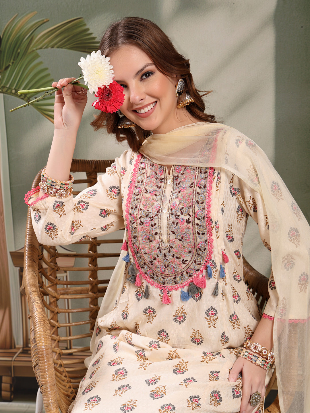 Ramas Embroidered Round Neck Straight Kurta & Palazzos With Dupatta